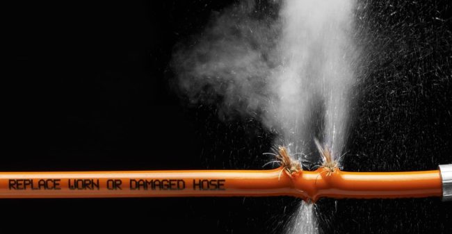 Grease Gun Hose Compliance: Meeting the 4:1 Safety Factor